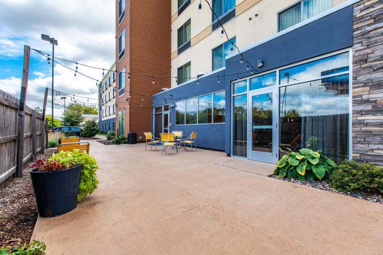 Fairfield Inn & Suites By Marriott Rochester Mayo Clinic Area/Saint Marys Exterior photo